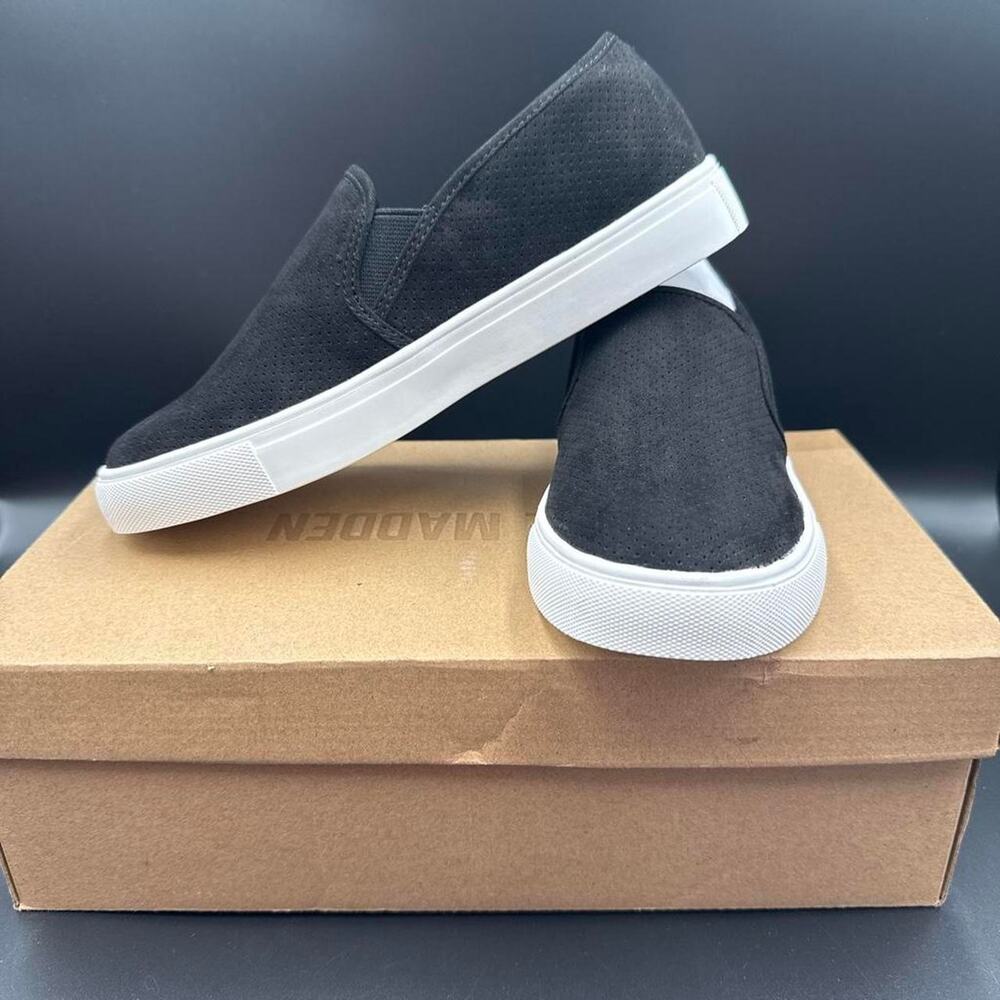 Steve Madden Zarayy slip-on sneakers black suede NIB Sz 6.5